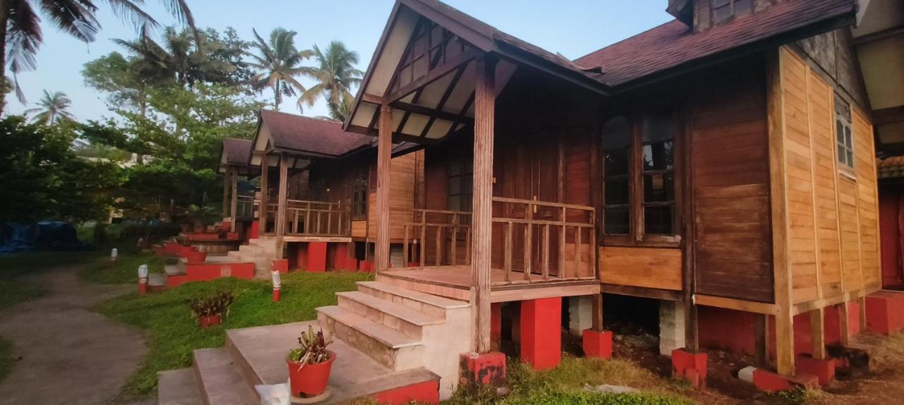 Blue Water Beach Resort Varkala Zewnętrze zdjęcie