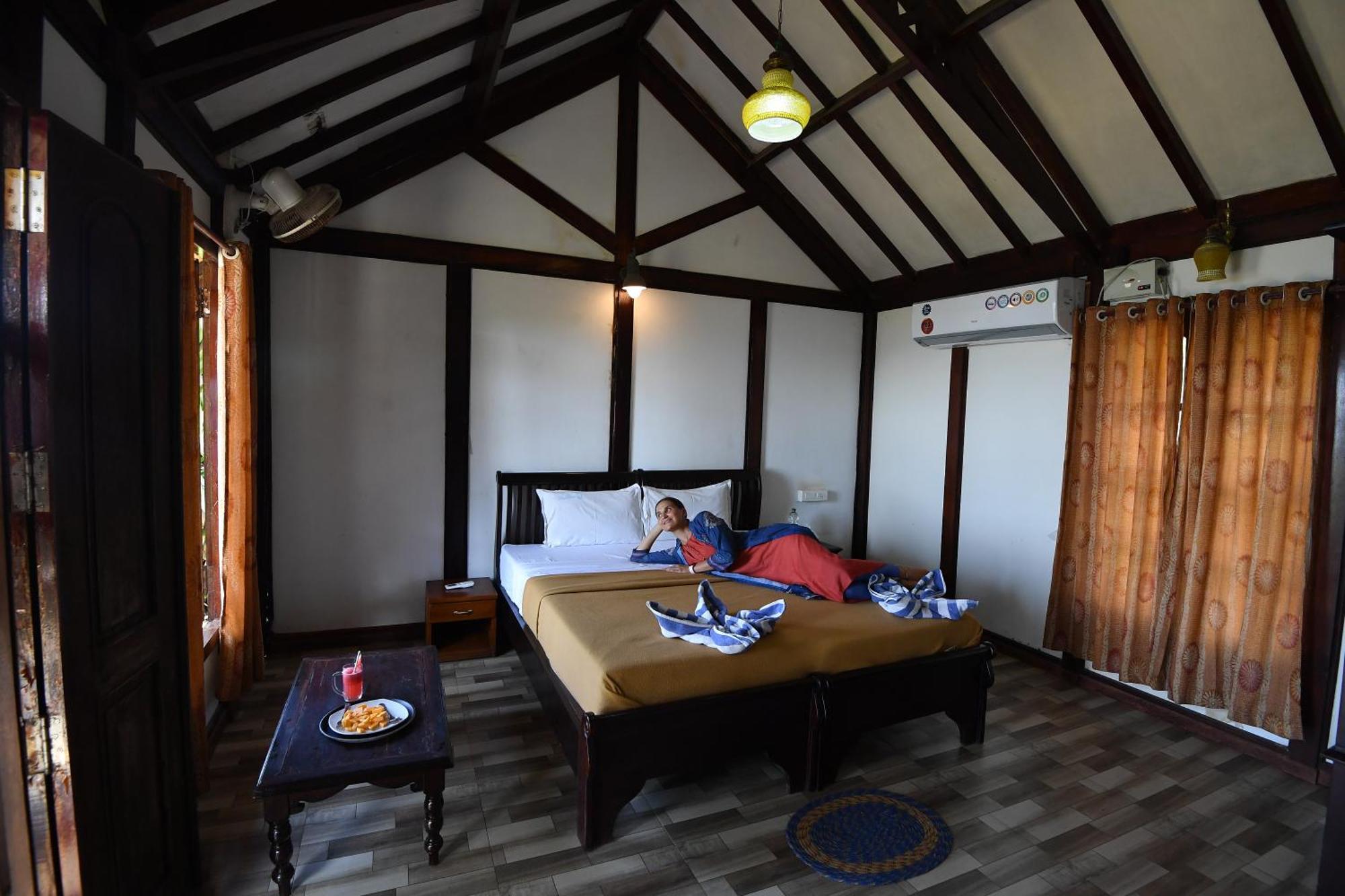 Blue Water Beach Resort Varkala Zewnętrze zdjęcie