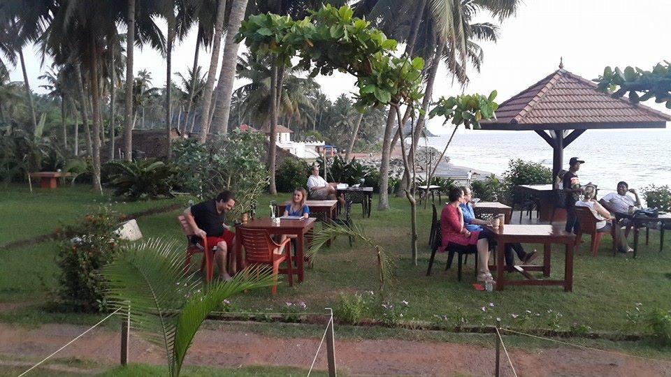 Blue Water Beach Resort Varkala Zewnętrze zdjęcie